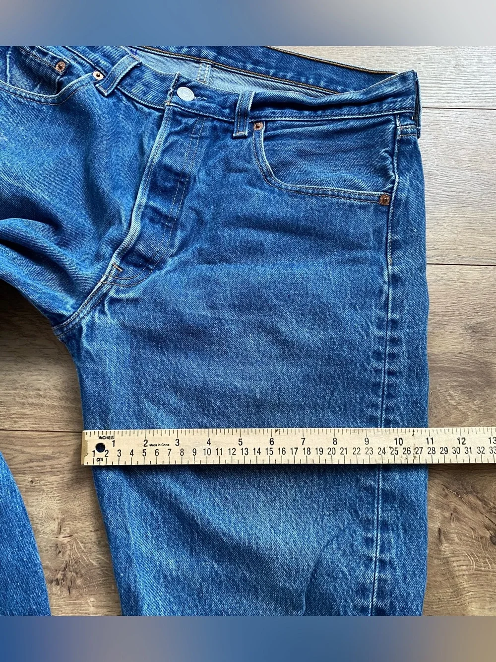 Levis 501 XX Vintage Jeans Y2K Denim Straight Fit Blue 32 x 28 Unisex Button Fly